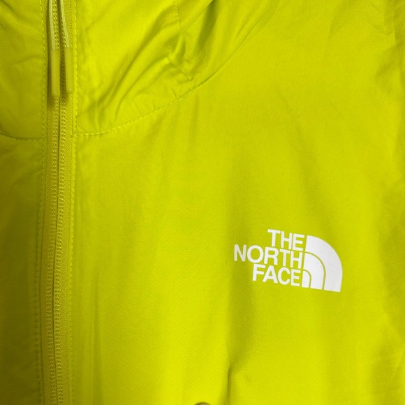 The North Face Men's Flyweight Jacket - Picture 5 of 8